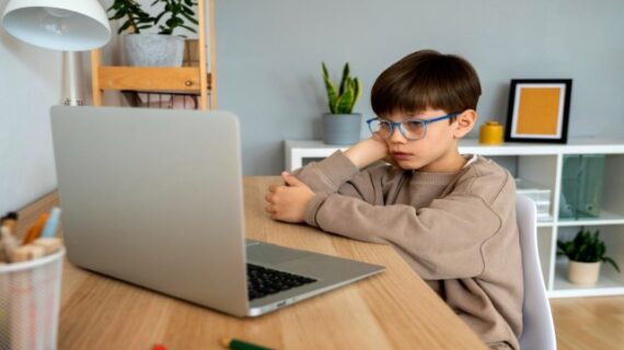 Pentingnya Belajar Logika Pemrograman Sejak Dini untuk Pola Pikir Anak